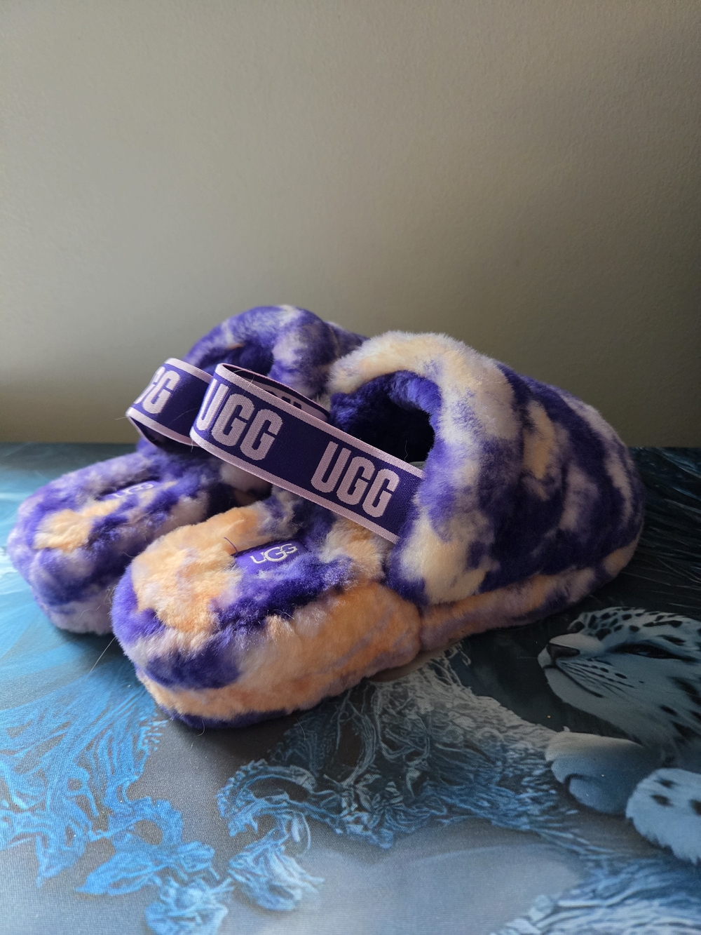 UGG Tie-Dye Slide Slippers - Purple & Cream Size 8